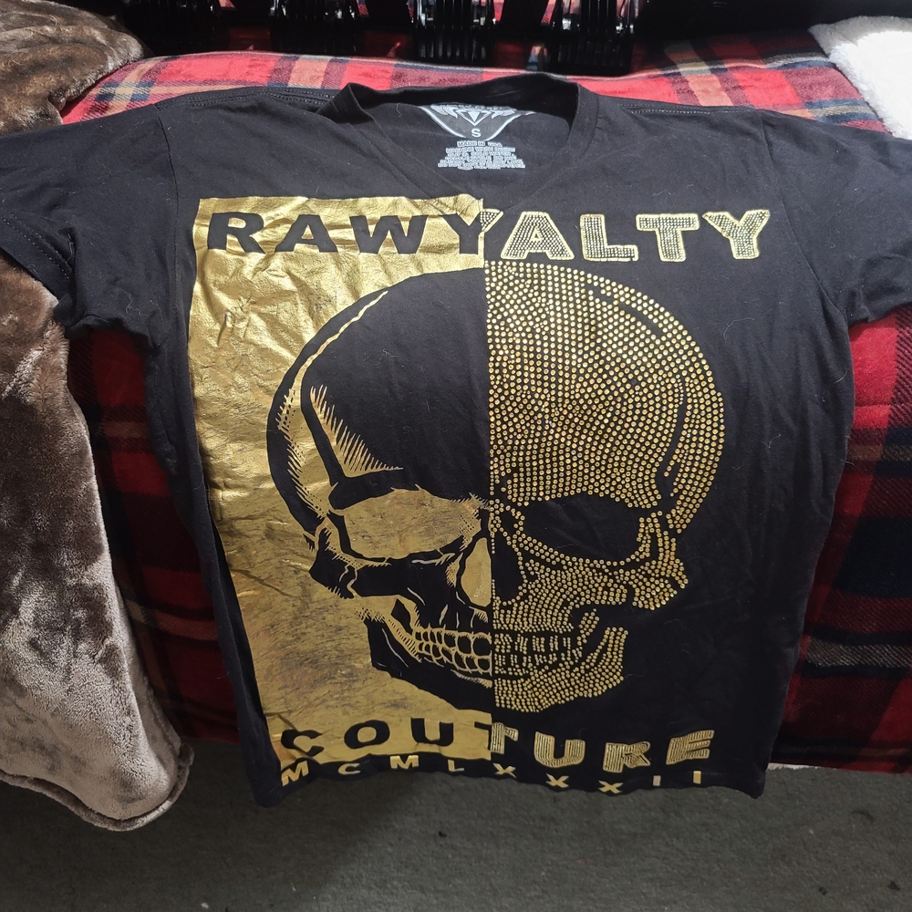 Black Label Black and Gold Skull Tee